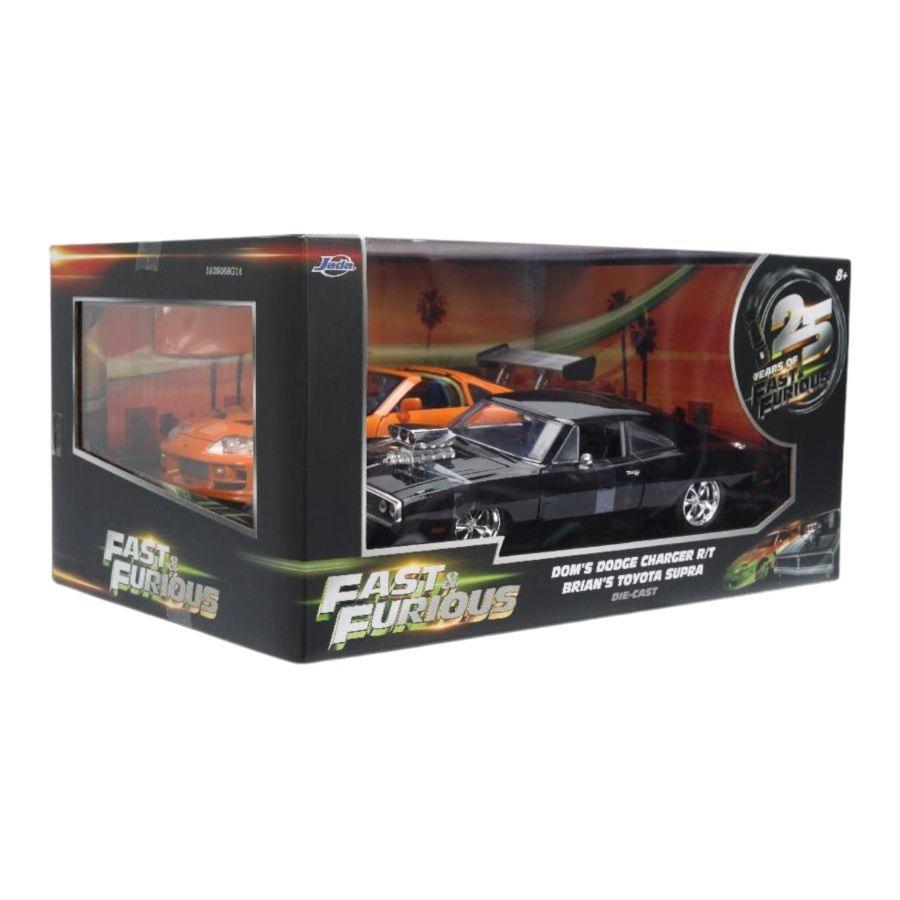 Fast & Furious - 1:24 Dom's 1970 Charger R/T & Brian's 1995 Toyota Supra 2-Pack