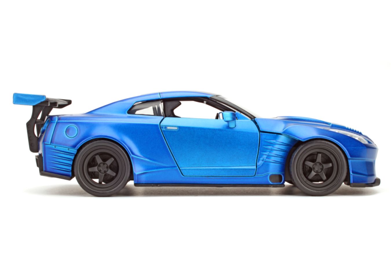 Fast and Furious 8 - '09 Nissan GT-R Ben Sopra 1:24 Scale Hollywood Ride