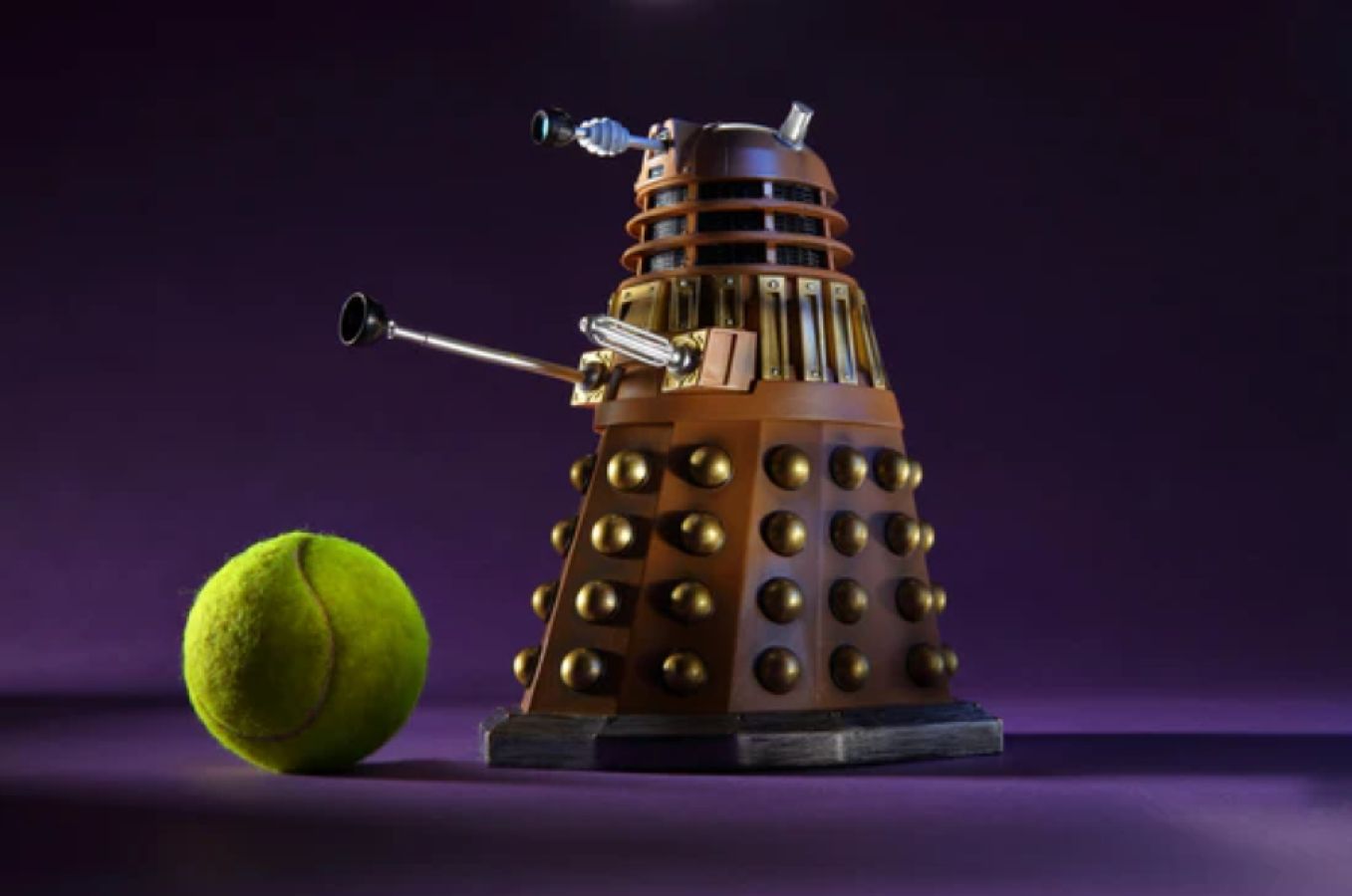Doctorr Who - The Bronze Dalek