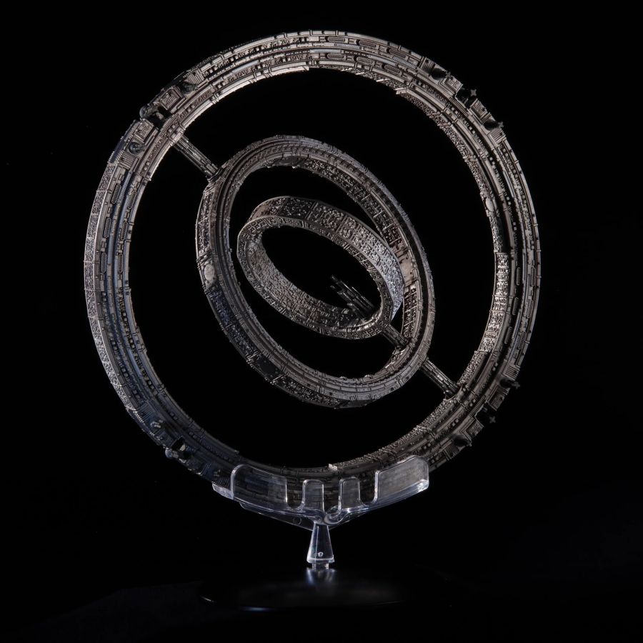 Foundation - Invictus Die-cast Space Ship