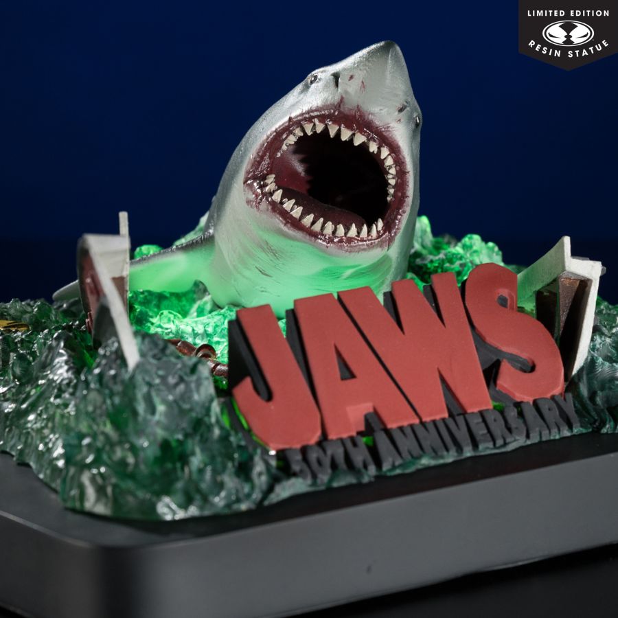 Jaws - Jaws Attacking Boat 50th Anniversary 1:48 Scale Resin Statue