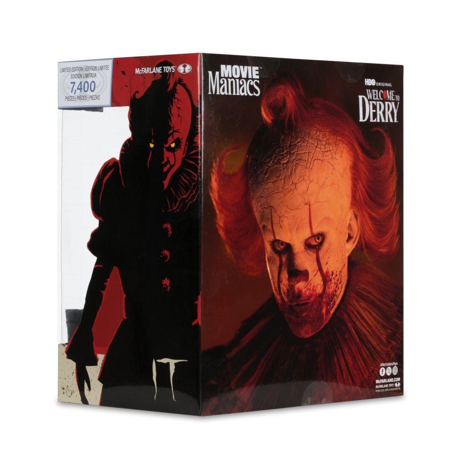 Welcome to Derry - Pennywise (Bloody) Movie Maniacs 6" Posed Figure