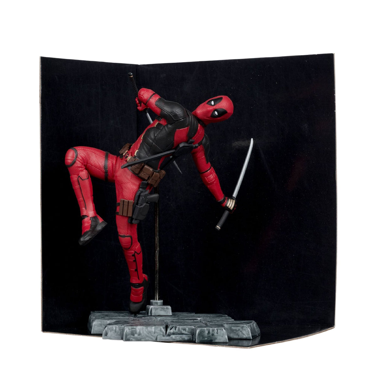 Deadpool 3 - Deadpool Gold Label 1:10 Scale Figure