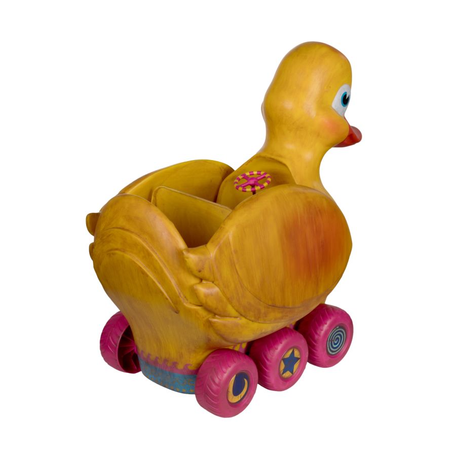 Batman Returns - The Duck Vehicle with Penguin Figure