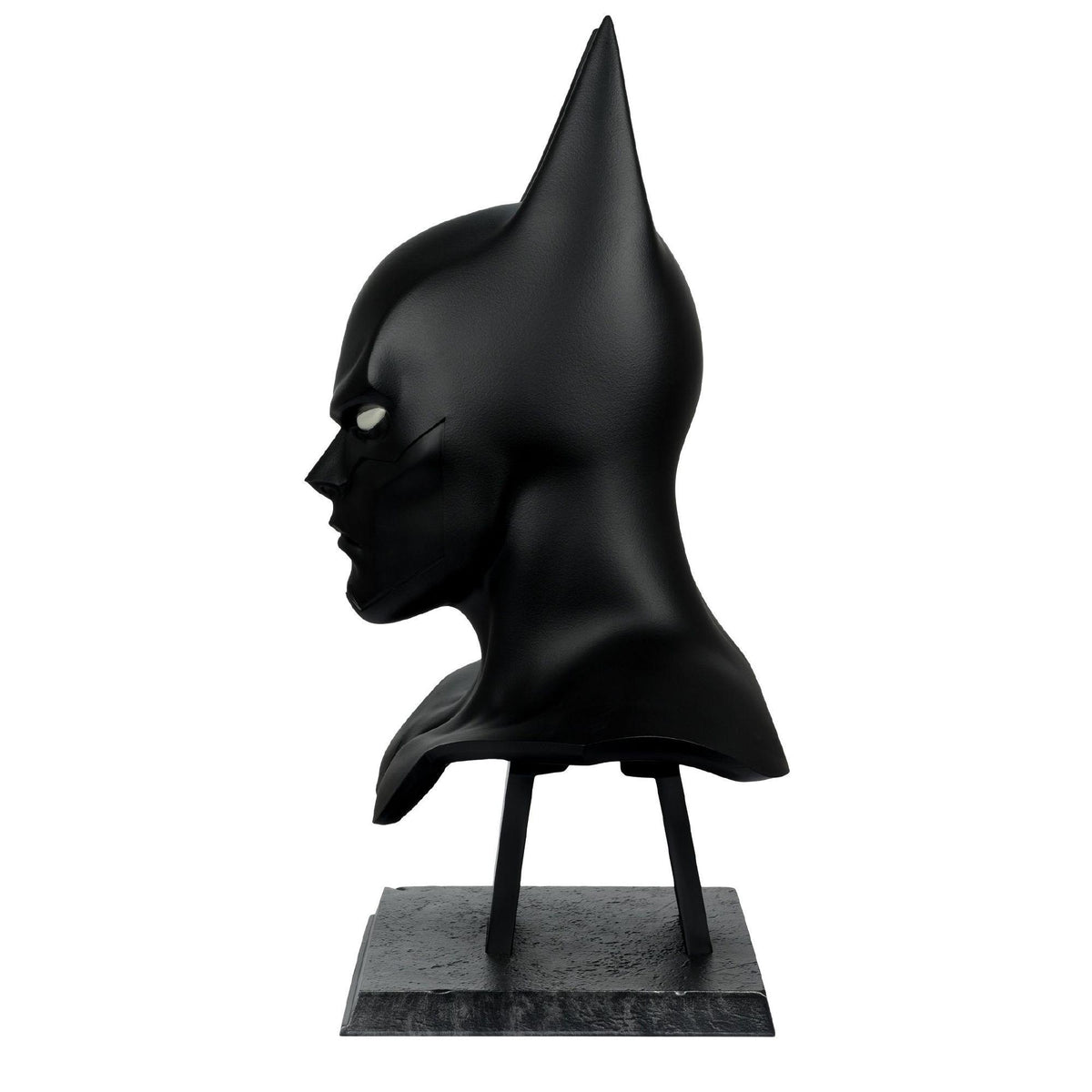 Batman Beyond - 1:1 Collector Cowl Replica