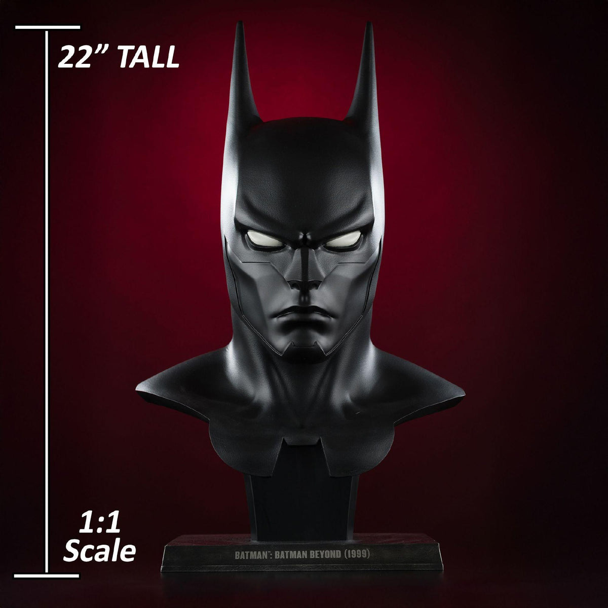 Batman Beyond - 1:1 Collector Cowl Replica