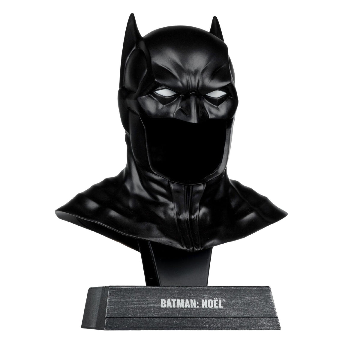 DC Comics - Batman Cowl (Batman: Noel) 1:3 Prop Replica