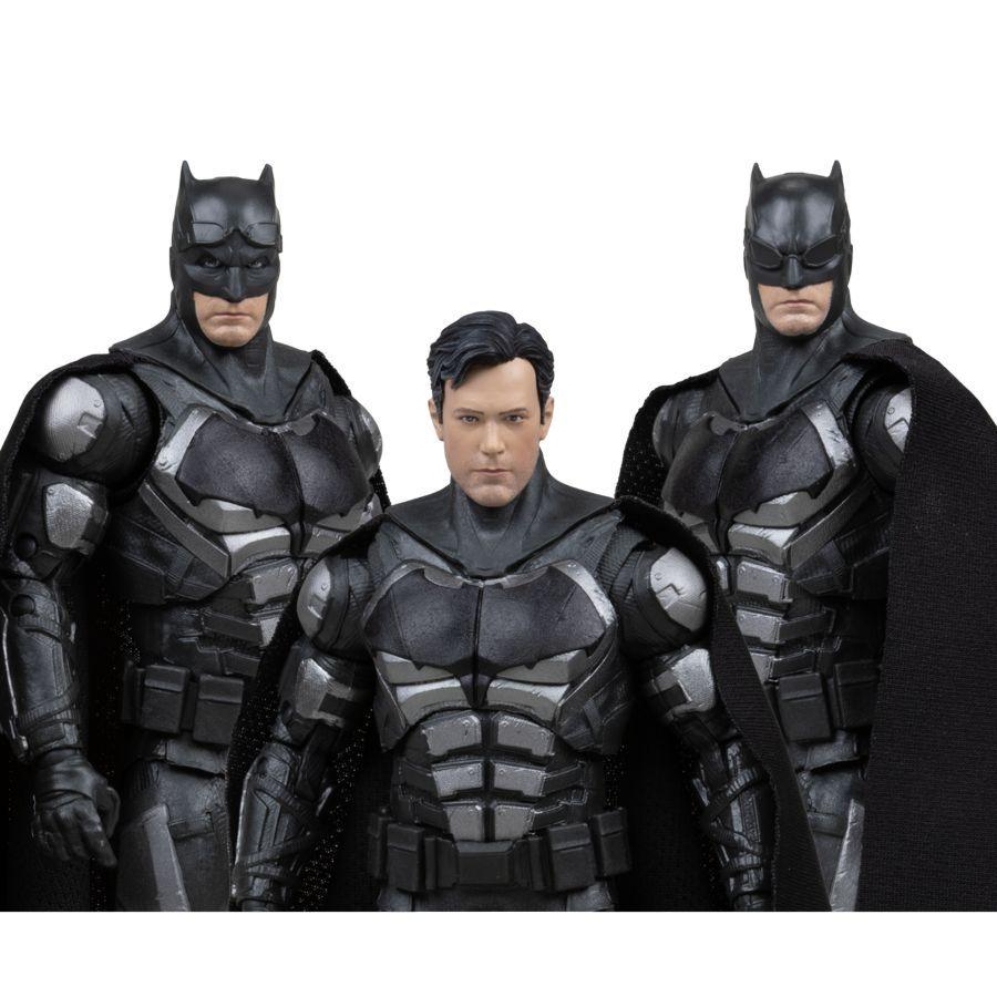 Justice League - Batman (Gold Label) 7" Action Figure