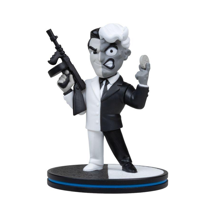 DC - Two Face (Noir) Variant Q-Fig Vinyl Figure