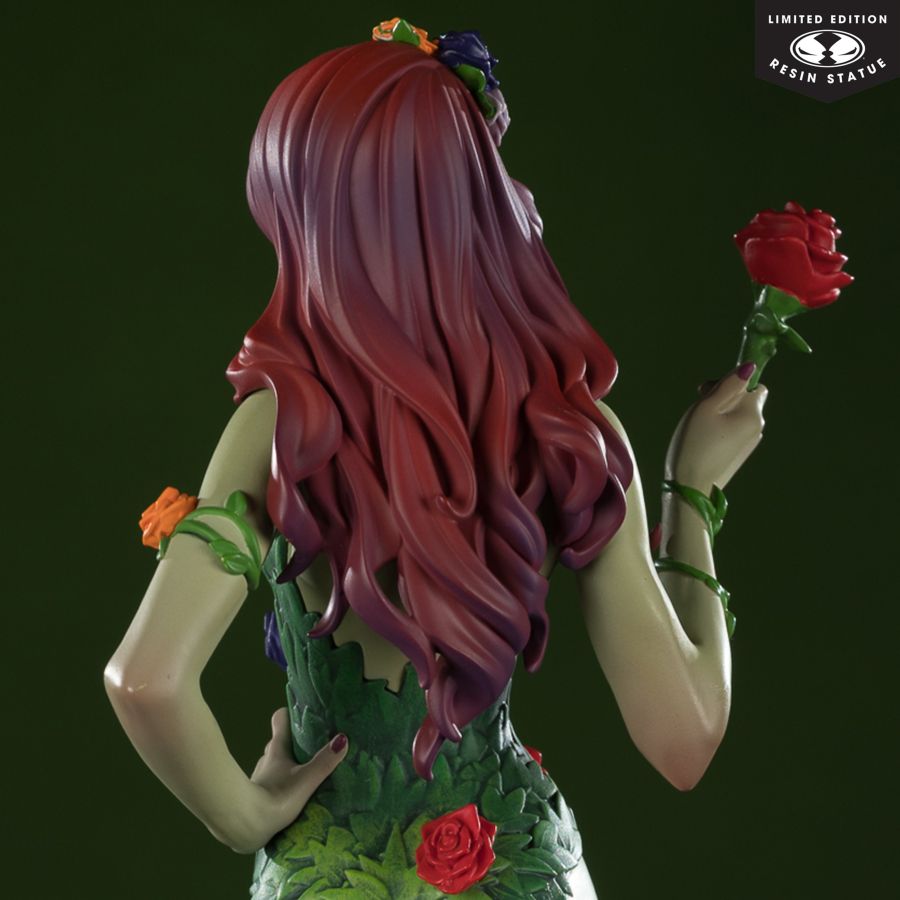 DC Comics - Poison Ivy Cover Girls 1:8 Scale Resin Statue