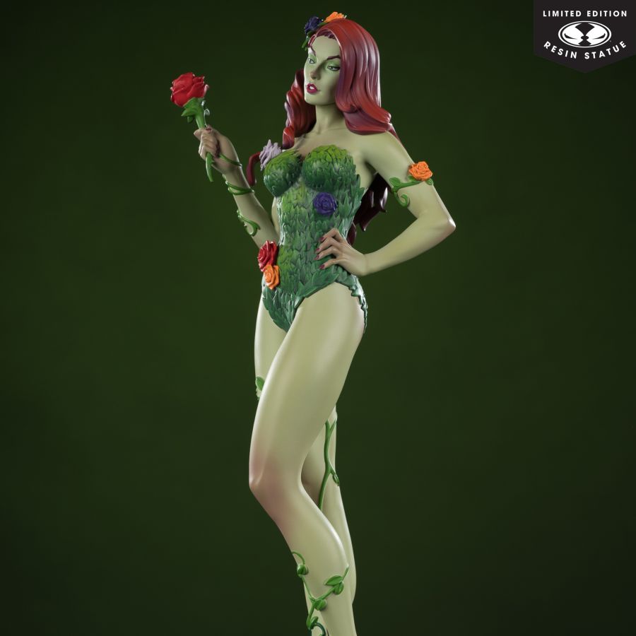 DC Comics - Poison Ivy Cover Girls 1:8 Scale Resin Statue