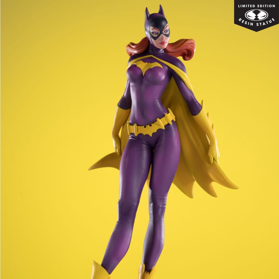 DC Comics - Batgirl, DC Cover Girls By J. Scott Campbell 1:8 Resin Statue