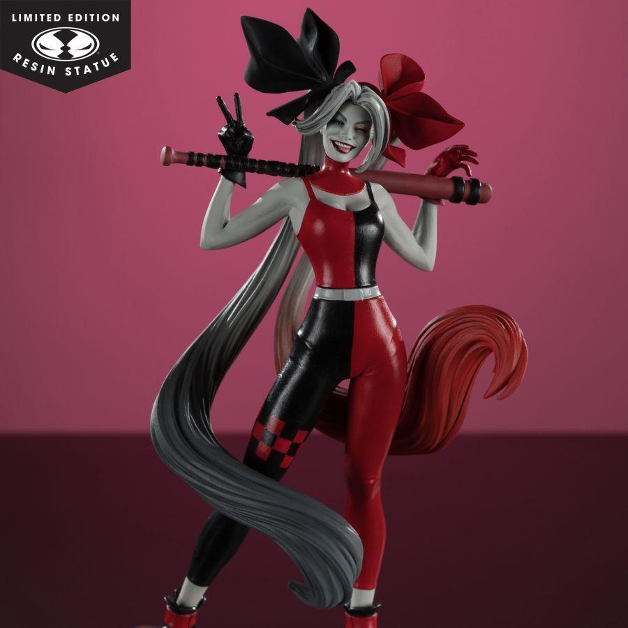 DC - Harley Quinn "Red White & Black" By Alex Garner Resin Statue