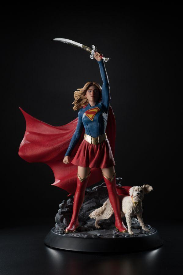 Supergirl (2026) - Supergirl Resin Statue