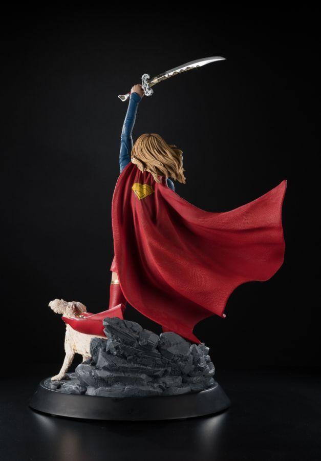Supergirl (2026) - Supergirl Resin Statue