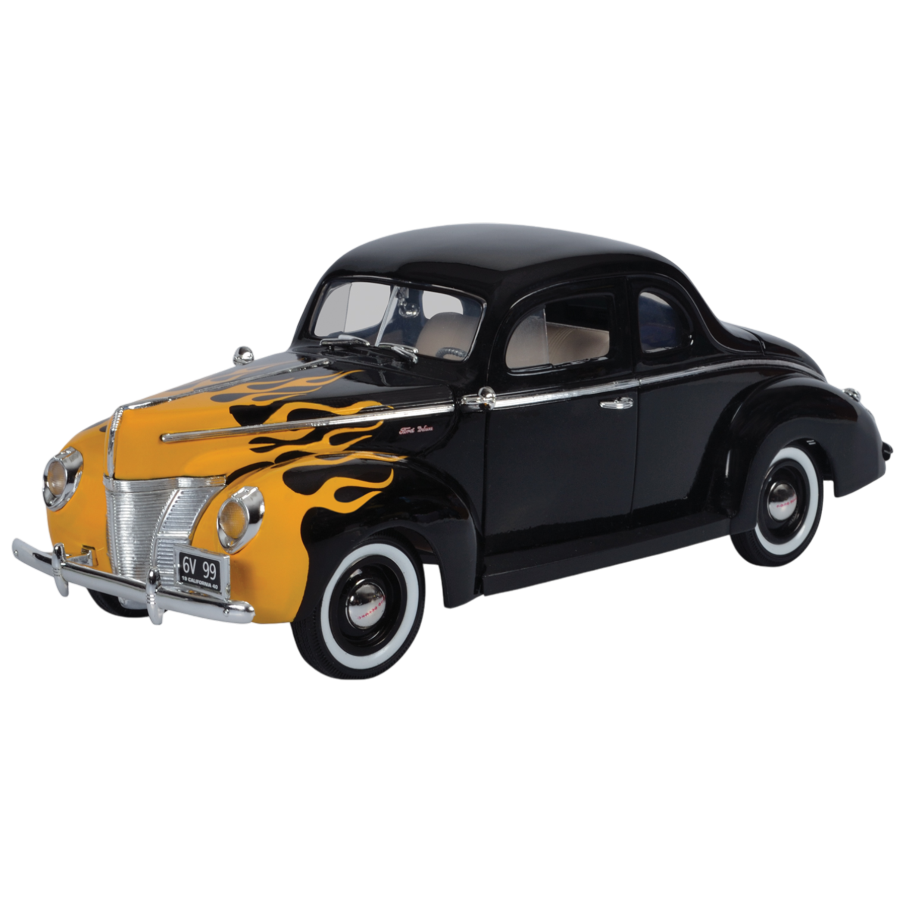 Timeless Legends - 1:18 Scale 1940 Ford Deluxe [Black]