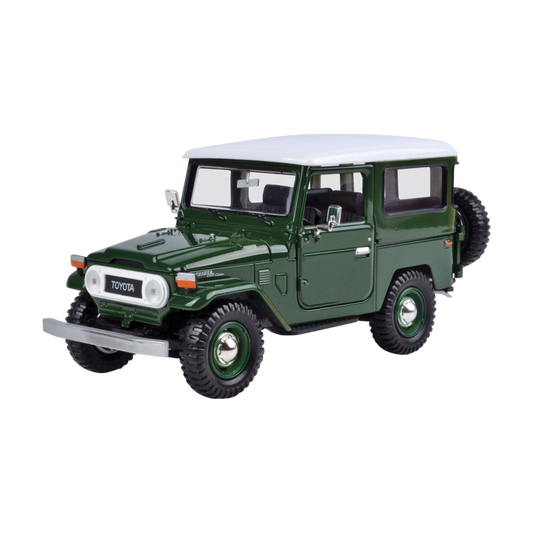 Platinum Collection - 1:24 Toyota FJ40 Hard Top (Green) Die-Cast Vehicle