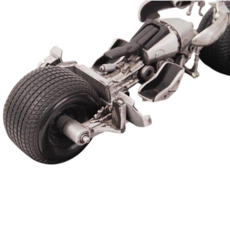 Batman: Dark Knight Rises - The Bat-Pod Replica