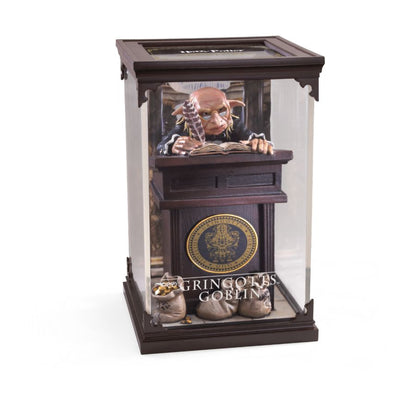 Harry Potter - Gringotts Goblin Magical Creatures Diorama