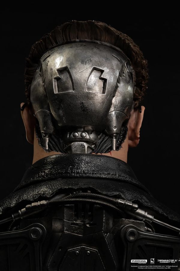 Terminator 2 - T-800 Model 101 Battle Damaged Art Mask