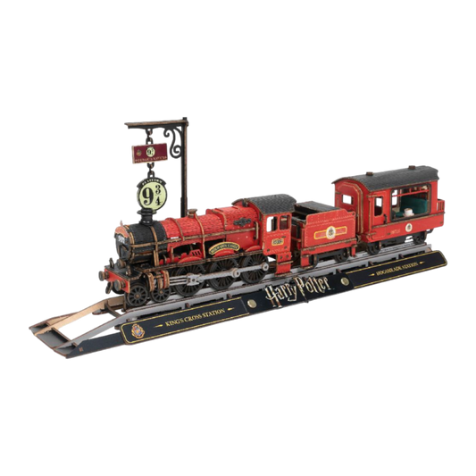 Harry Potter - Hogwarts Express Wooden Construction Craft Set