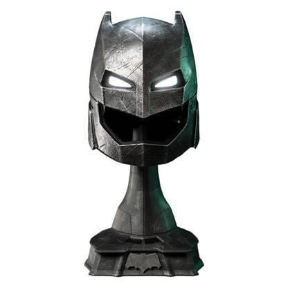 Batman v Superman: Dawn of Justice - Armored Batman Helmet Replica
