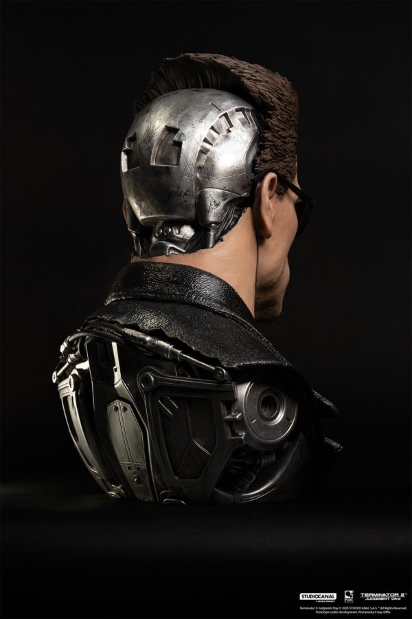Terminator 2 : Judgement Day - T-800 Model 101 1:1 Scale Art Mask
