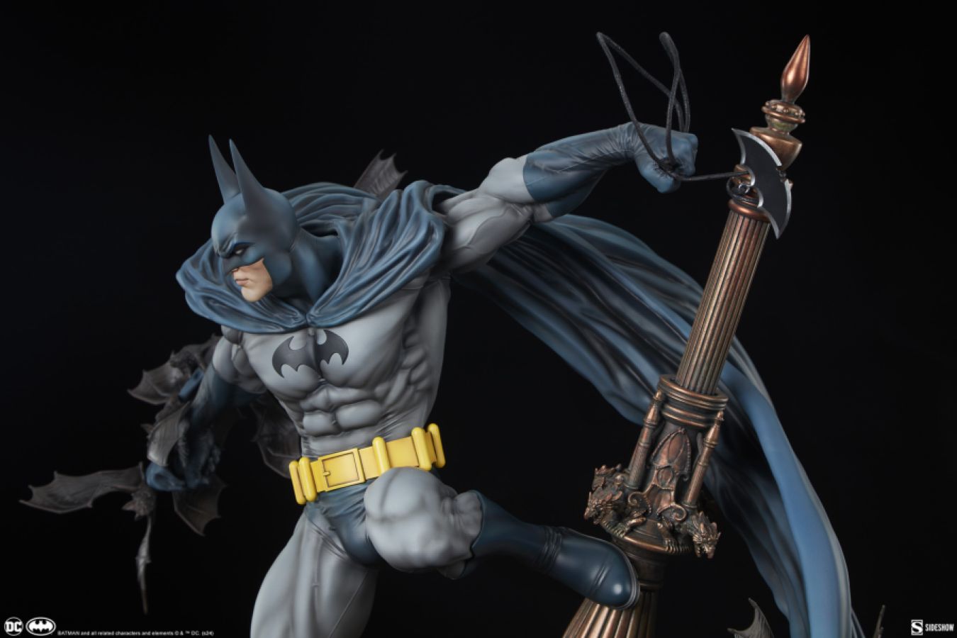 Batman - Batman Premium Frmat 1:4 Scale Statue