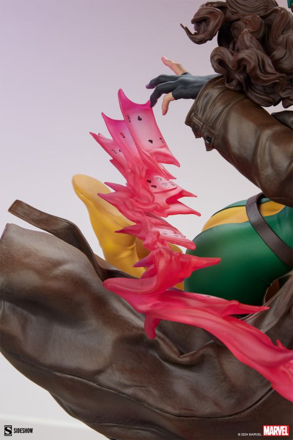 X-Men - Rogue & Gambit 18.5" Statue