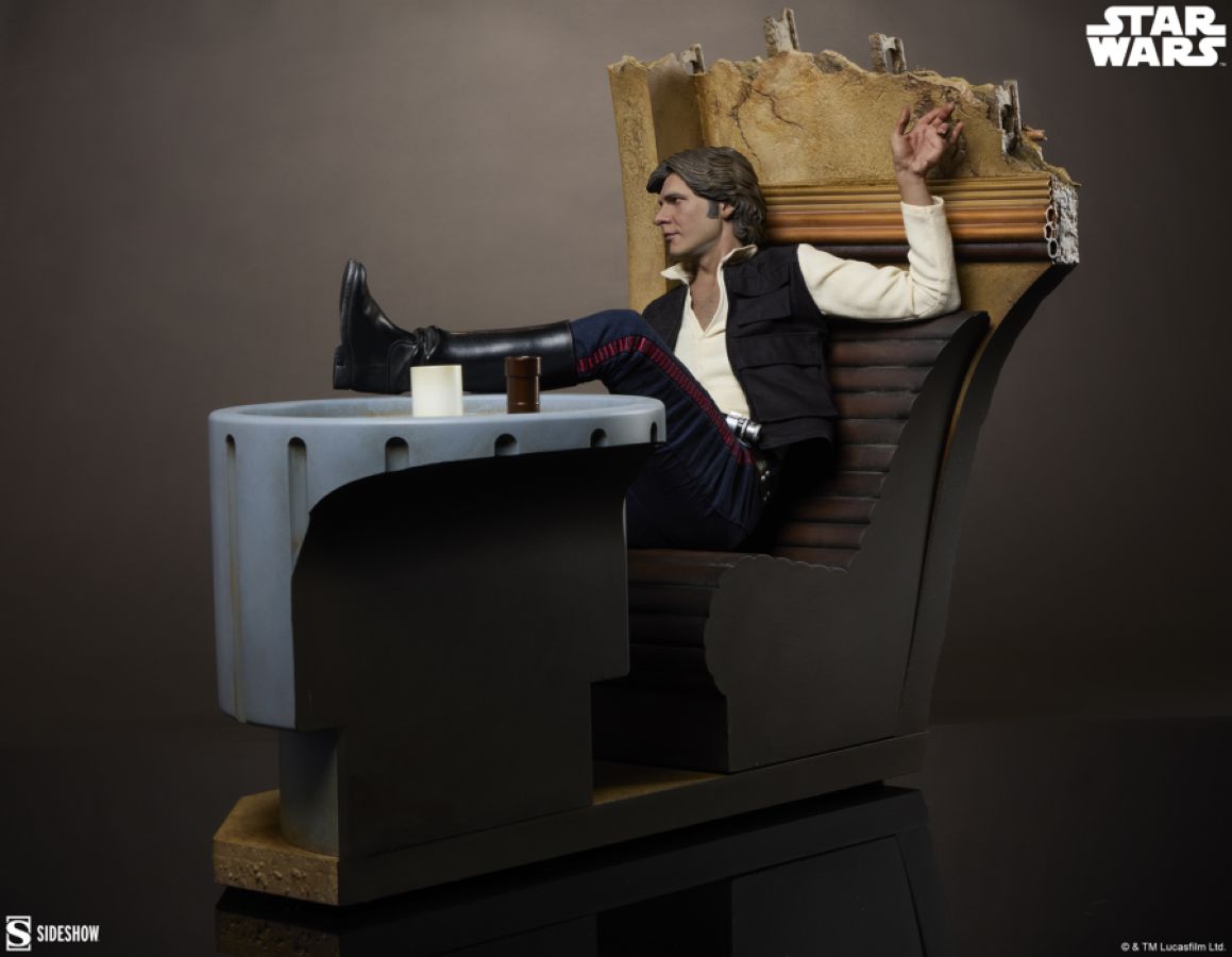 Star Wars - Han Solo: Sorry About the Mess Premium Format Statue