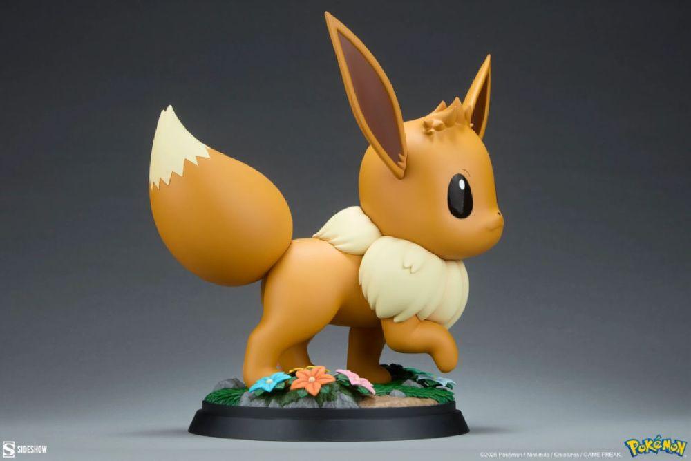 Pokemon - Eevee Life-size Statue