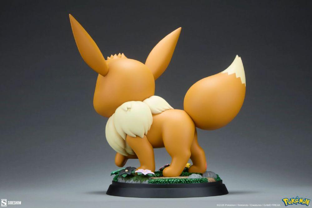 Pokemon - Eevee Life-size Statue