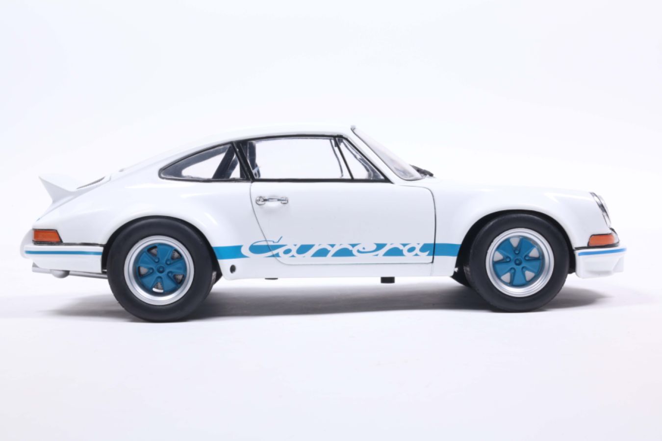 Solido Cars - 1973 Porsche 911 RSR (Blue Carrera Stripes) 1:18 Scale Diecast Vehicle