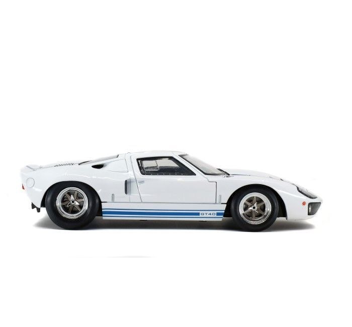 Solido - 1:18 1968 Ford GT40 MK.1 Diecast Vehicle