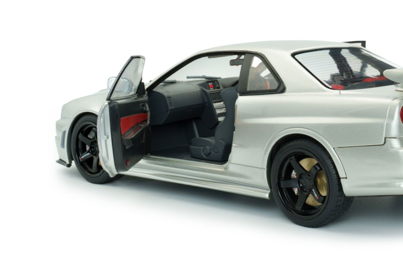 Solido Cars - 1999 Nissan GT-R (R34) Nismo Z-Tune 1:18 Scale Diecast Vehicle