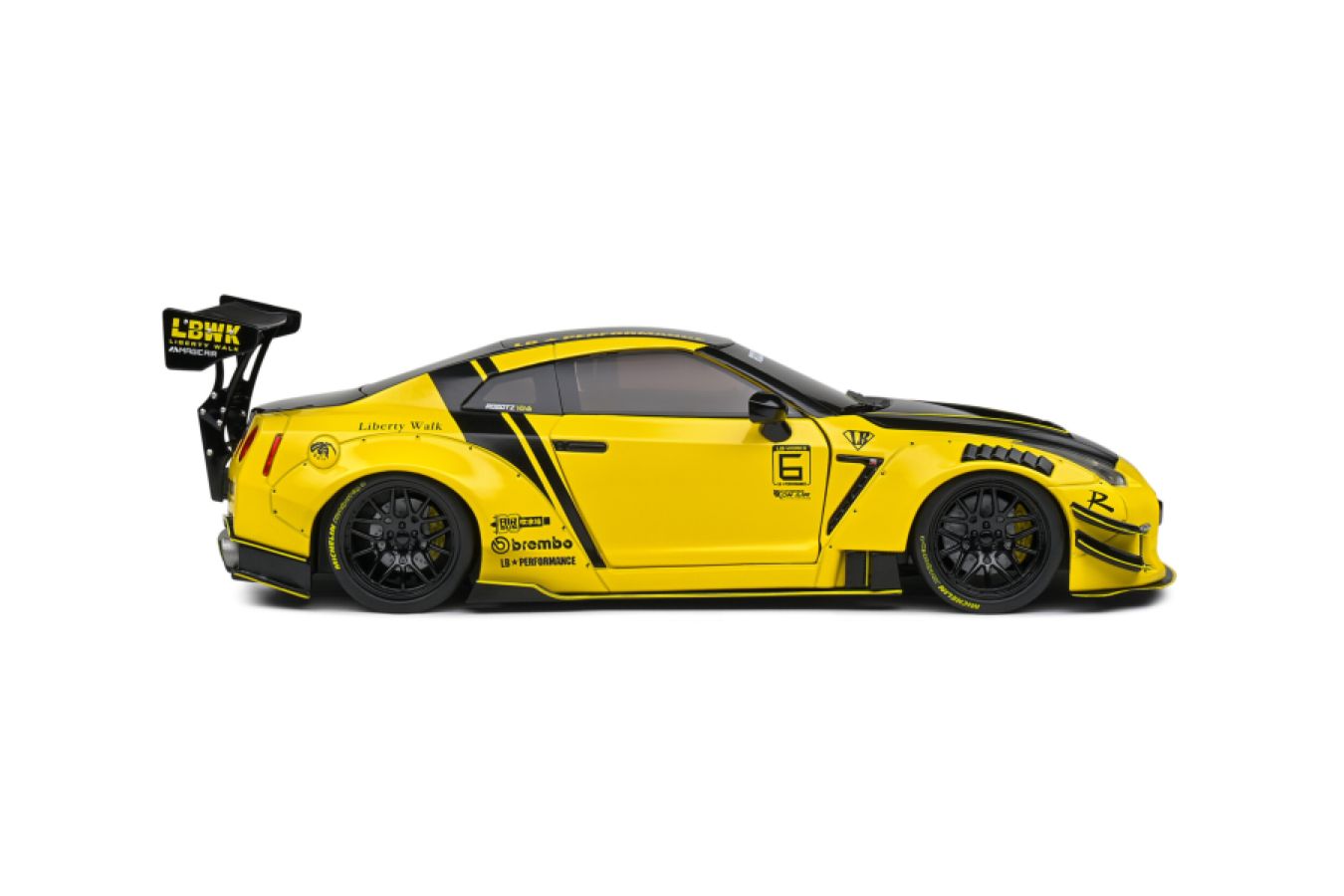 Solido Cars - 1:18 Nissan GT-R (R35) W/ Liberty Walk Body Kit 2.0 2020