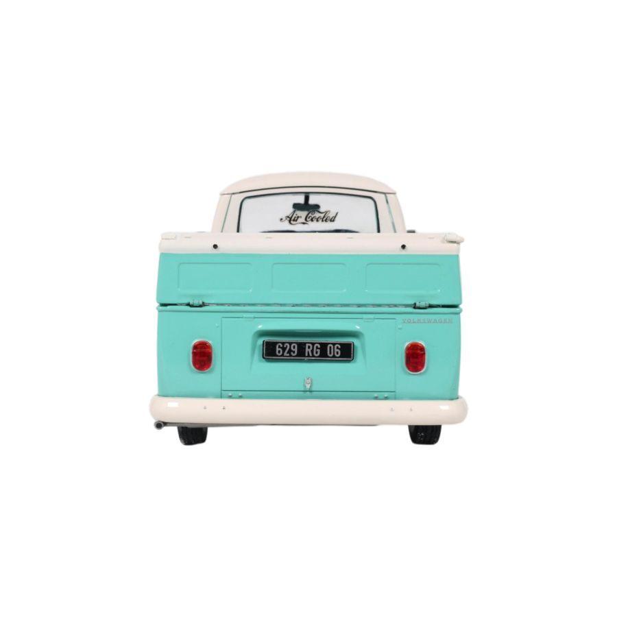 Solido Cars - 1:18 1968 Volkswagen T2 Pick Up Diecast Vehicle