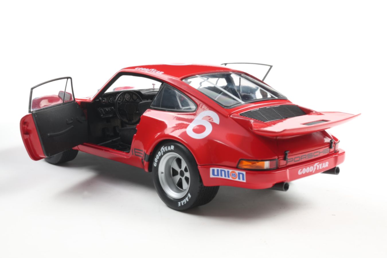 Solido Cars - 1974 Porsche 911 #6 FOYT IROC Daytona 1:18 Scale Diecast Vehicle