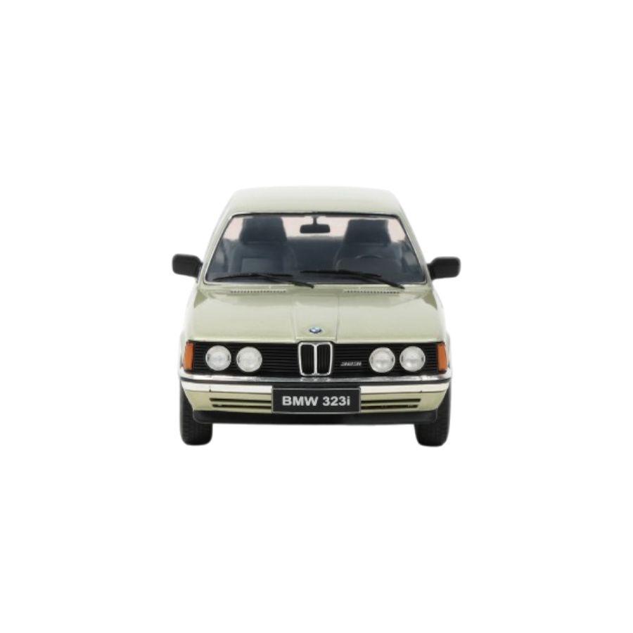 Solido - 1:18 1980 BMW 323i Diecast Vehicle