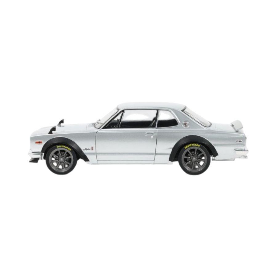 Solido - 1:18 1970 Nissan Skyline 2000 GT-R (KPGC10) Hakosuka Solido Works Diecast Vehicle