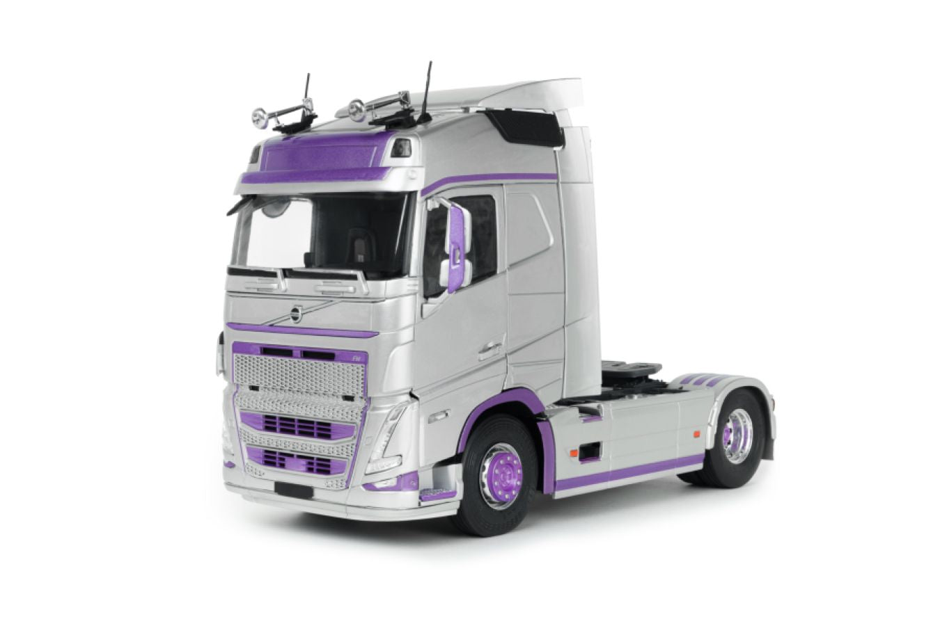 Solido Cars - 2023 Volvo Trucks FH Globetrotter XL 1:24 Scale Diecast Vehicle