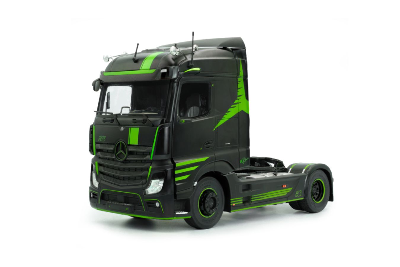 Solido Cars - 2021 Mercedes-Benz Actros R5 1:24 Scale Diecast Vehicle