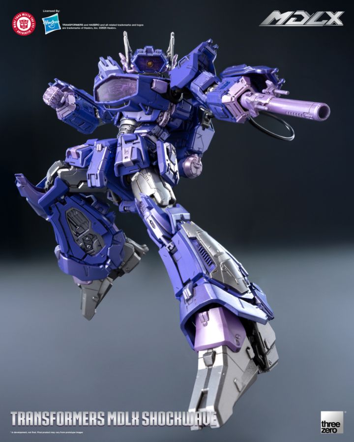 Transformers - Shockwave MDLX Figure