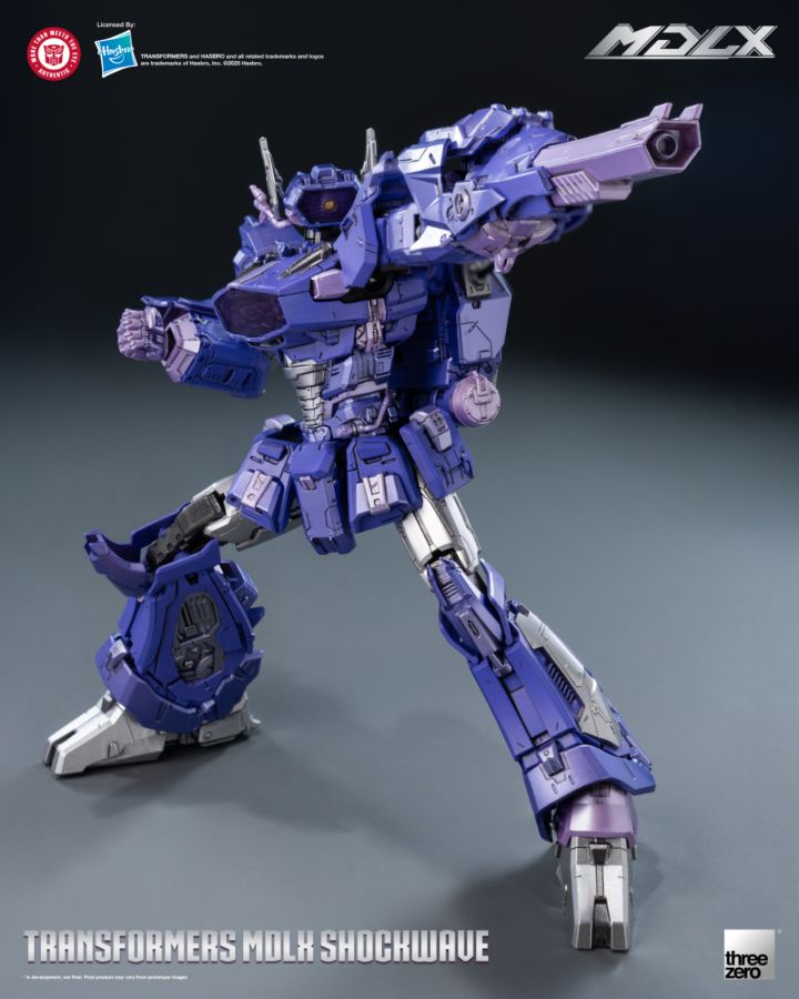 Transformers - Shockwave MDLX Figure