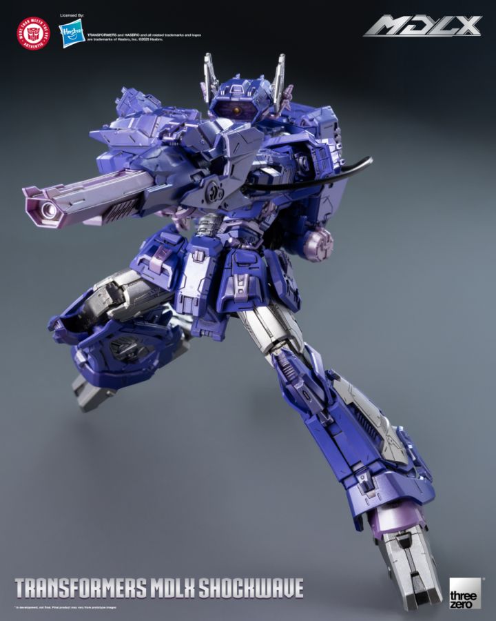 Transformers - Shockwave MDLX Figure