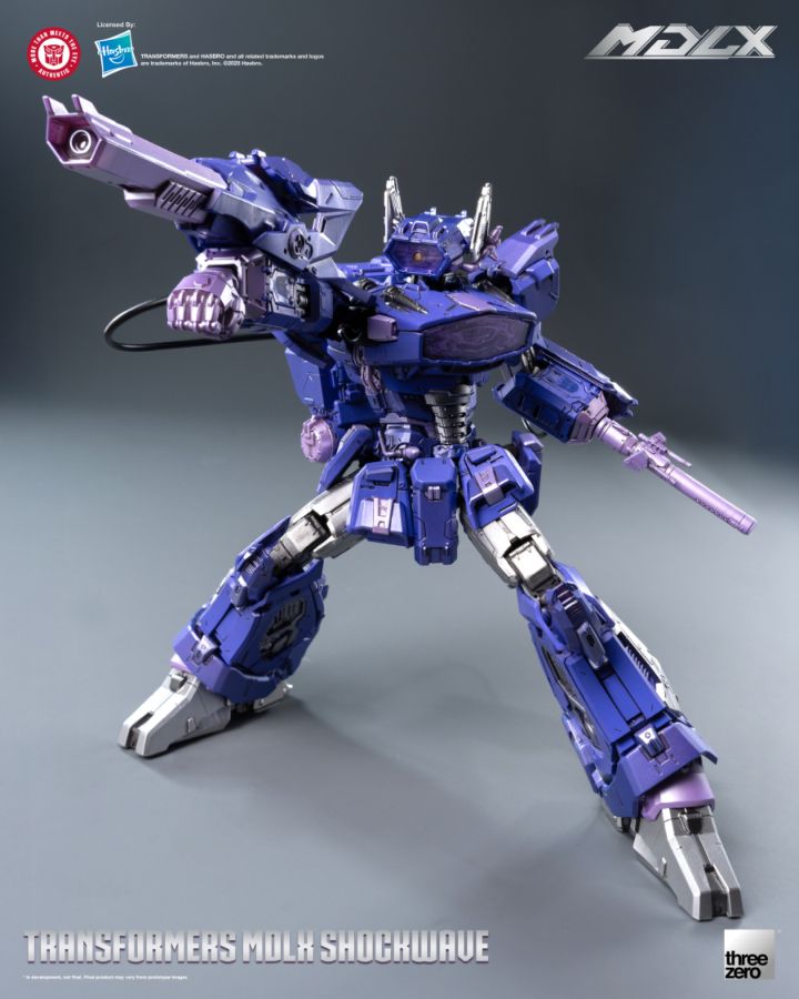 Transformers - Shockwave MDLX Figure