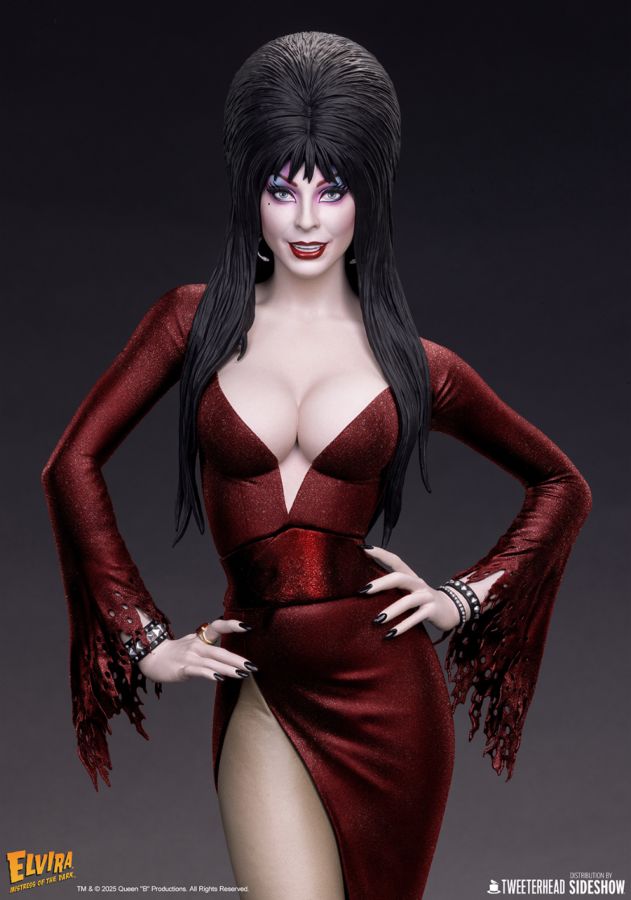 Elvira: Mistress of the Dark - Elvira (Red Glitter Dress) 1:4 Maquette