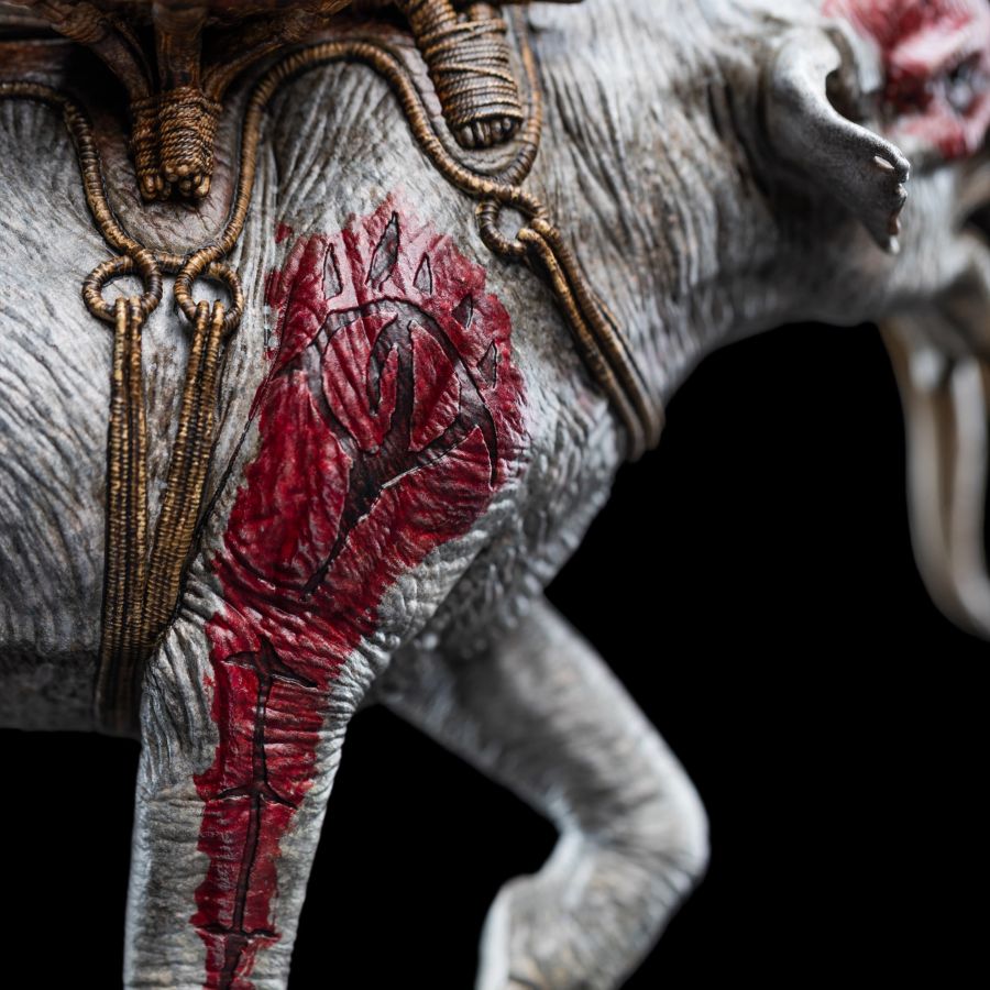 The Lord of the Rings - Mumak in Battle Minature Statue
