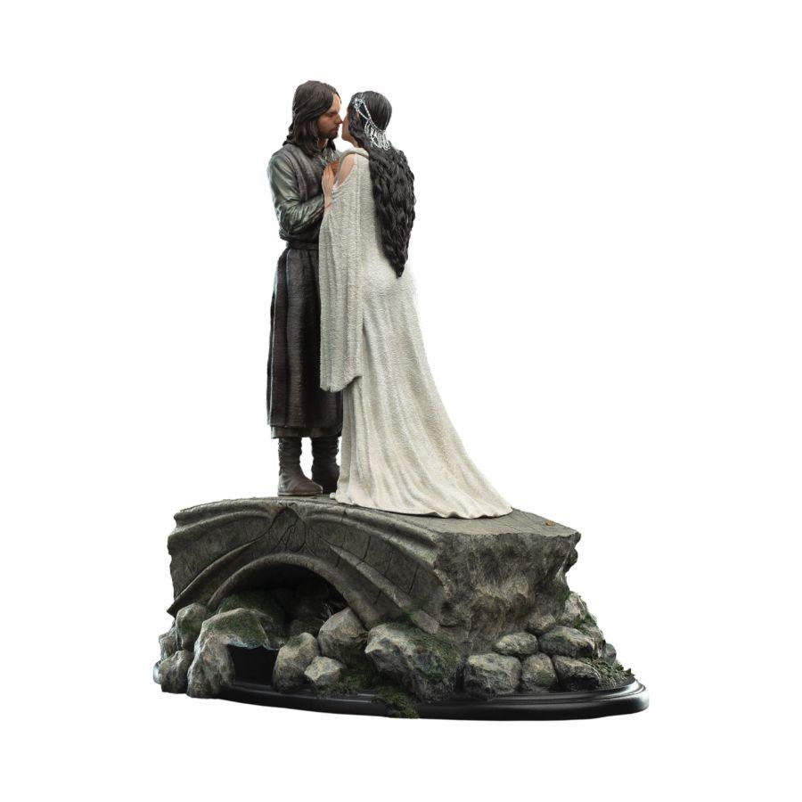 The Lord of the Rings - Aragorn & Arwen (SDCC Exclusive) Miniature Statue