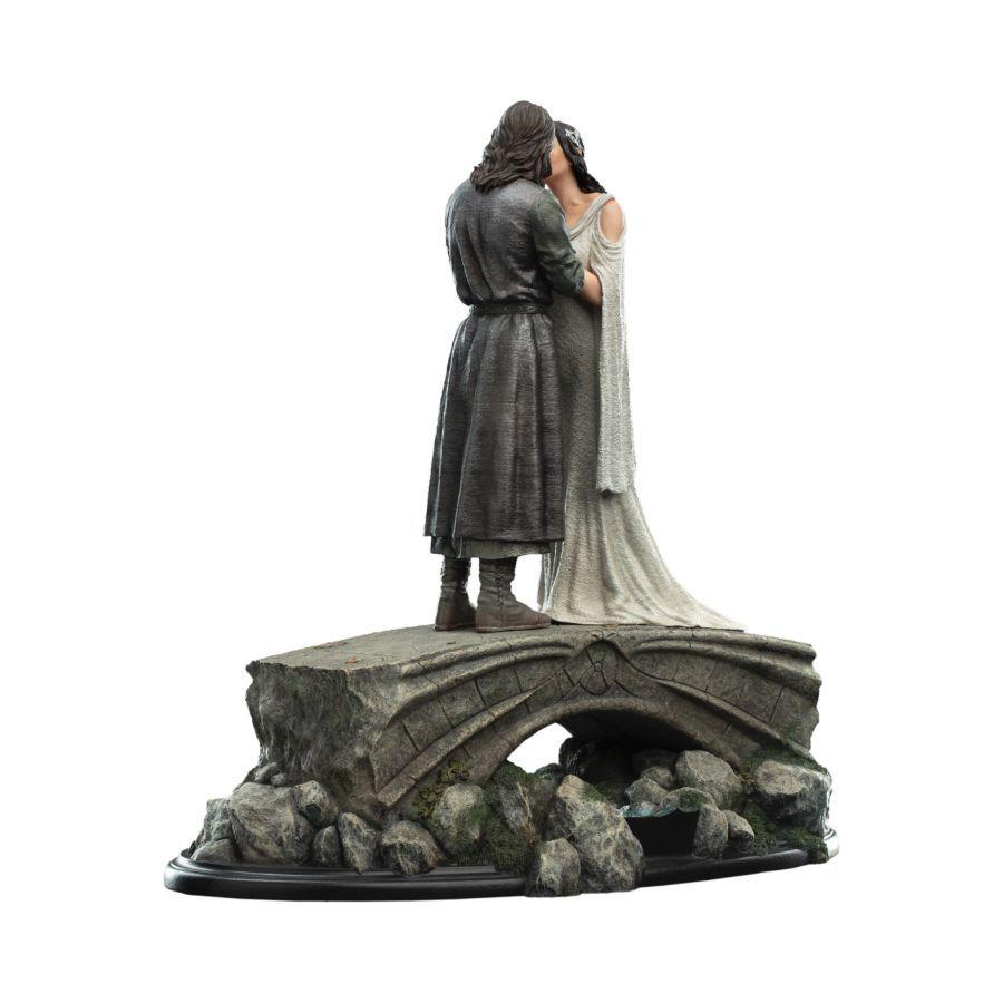 The Lord of the Rings - Aragorn & Arwen (SDCC Exclusive) Miniature Statue